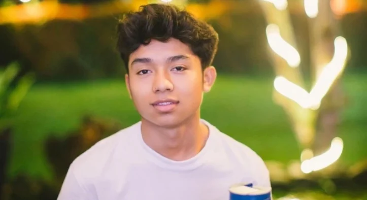 Duet Romantis Betrand Peto dan Sarwendah Viral di Medsos