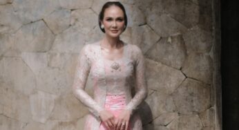 Pesona Kebaya Putih Luna Maya di Hari Bahagianya