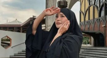 Dari Dunia Hiburan Dewasa ke Dunia Dakwah: Rae Lil Black Isi Kajian di Masjid Jakarta