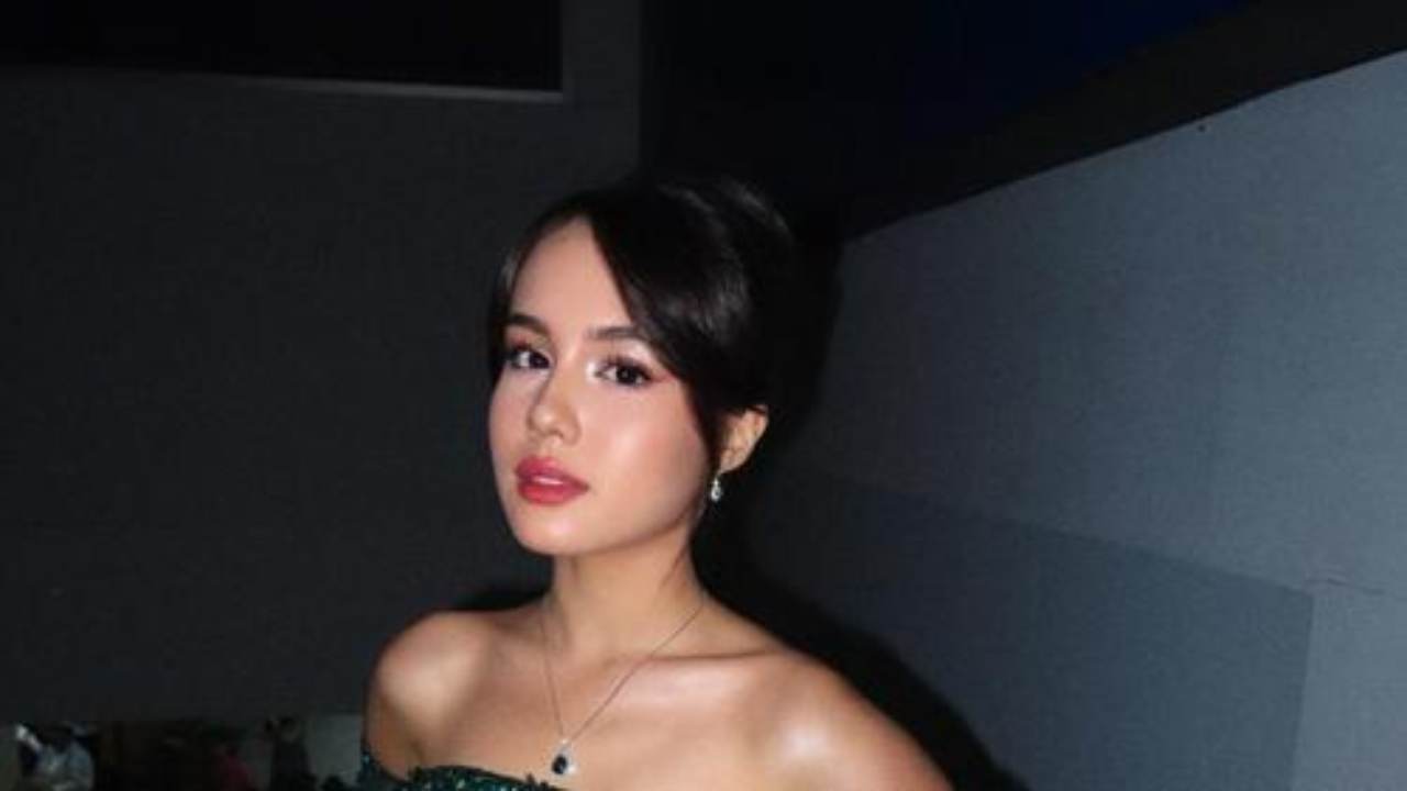 Nicole Rossi Rayakan Hari Ibu dengan Lukisan Sederhana dan Tradisi Keluarga Penuh Makna