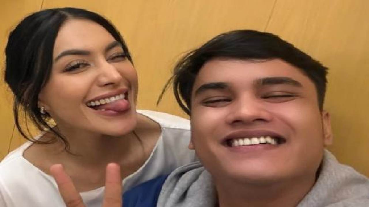 Denada dan Ressa Rizky Rossano: Pertemuan 24 Tahun yang Akhirnya Menyatukan Rindu